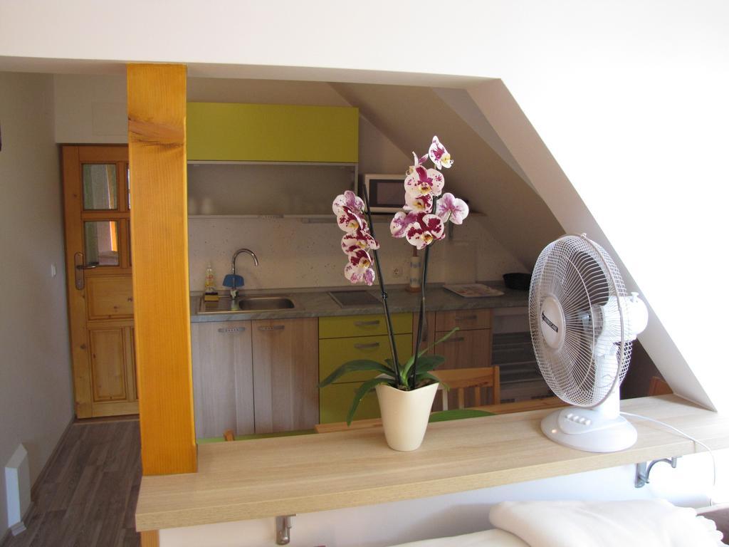 Apartma Zo-vi Apartment *
